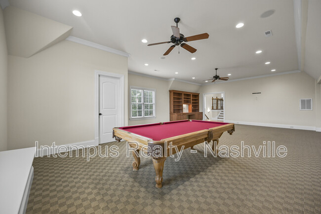 Building Photo - 7 Crooked Stick Ln