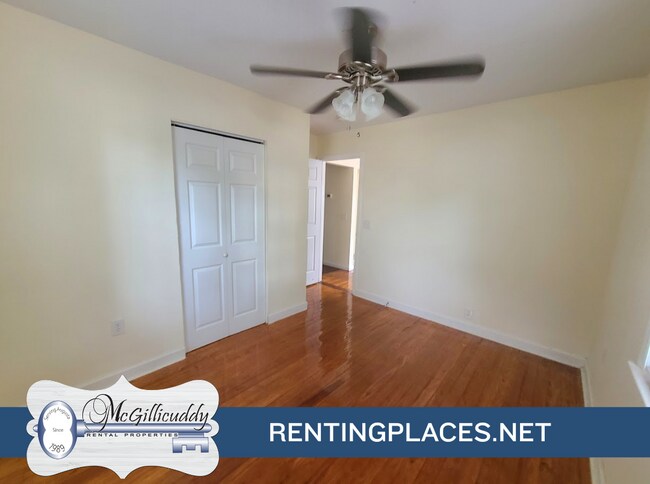 Building Photo - 1209 Holden St