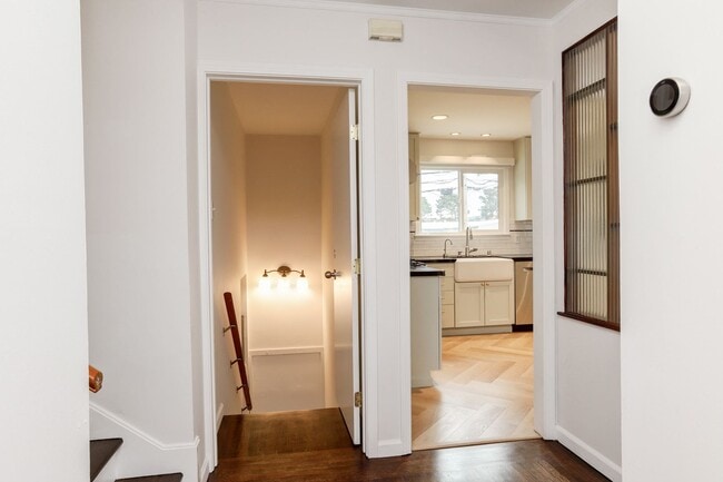 Building Photo - Extensively remodeled 4 Bed / 3 Bath home in South San Francisco. YouTube tour!