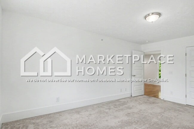 Building Photo - 178 Briar Rd