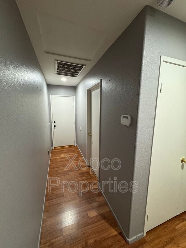 Building Photo - 82143 Pinyon Ave