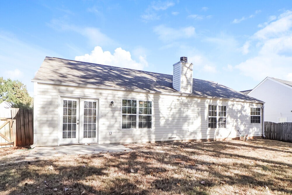 Building Photo - 731 Sugar Oak Ln