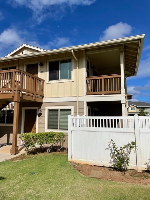 Building Photo - 801 Kakala St