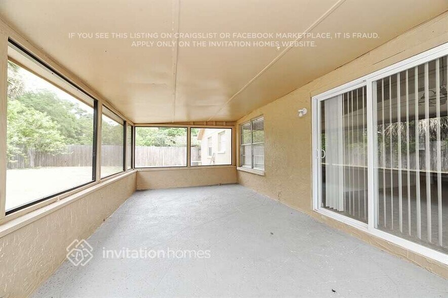 Building Photo - 8229 Greenleaf Cir