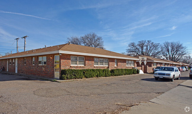 Primary Photo - 1604 45th St