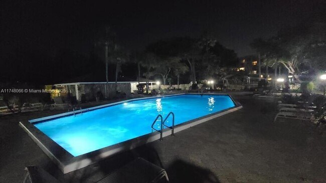 Primary Photo - 2650 S Course Dr
