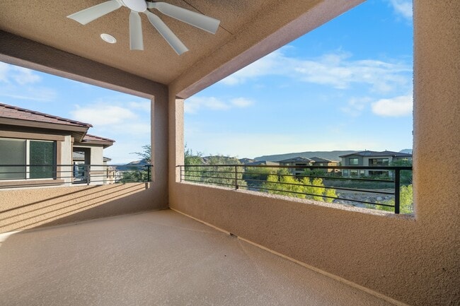Building Photo - 713 Foreign Reef Wy