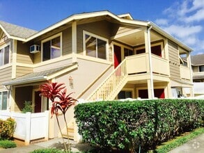 Building Photo - 2 bed 1 Bath / Private courtyard / 2 tande...