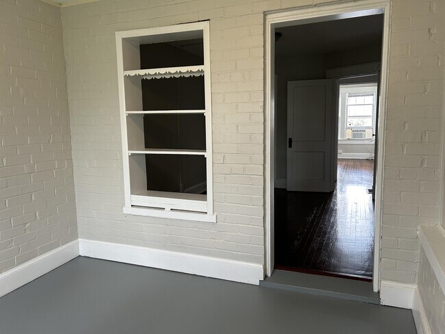 Building Photo - 224 East St