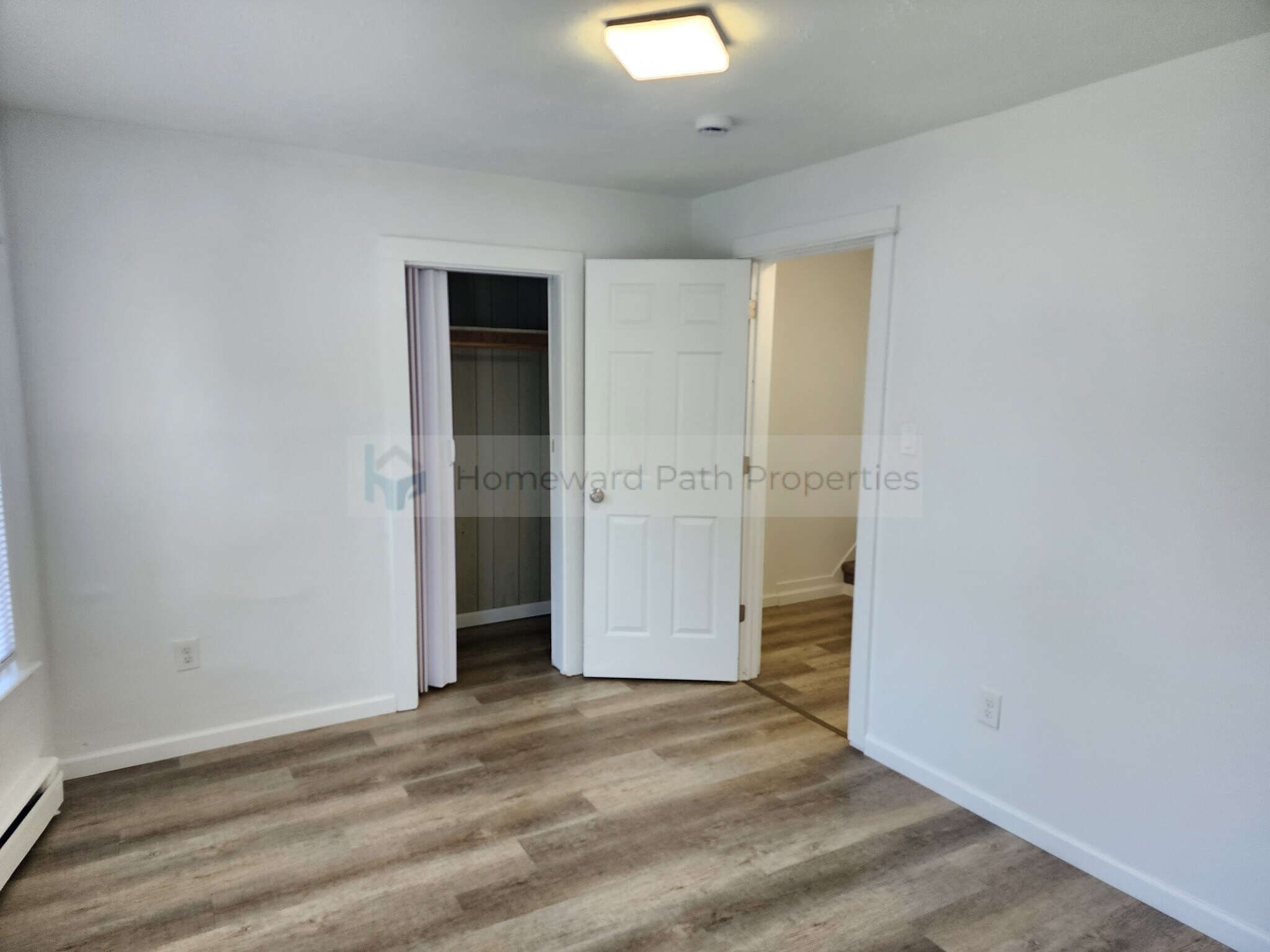 Bed 1 - 749 Roberts Ct