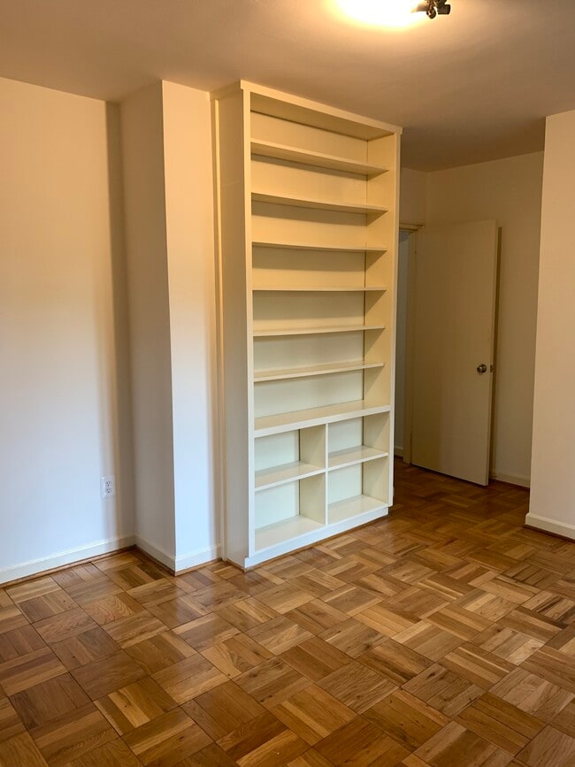 Building Photo - 4301 Massachusetts Ave NW