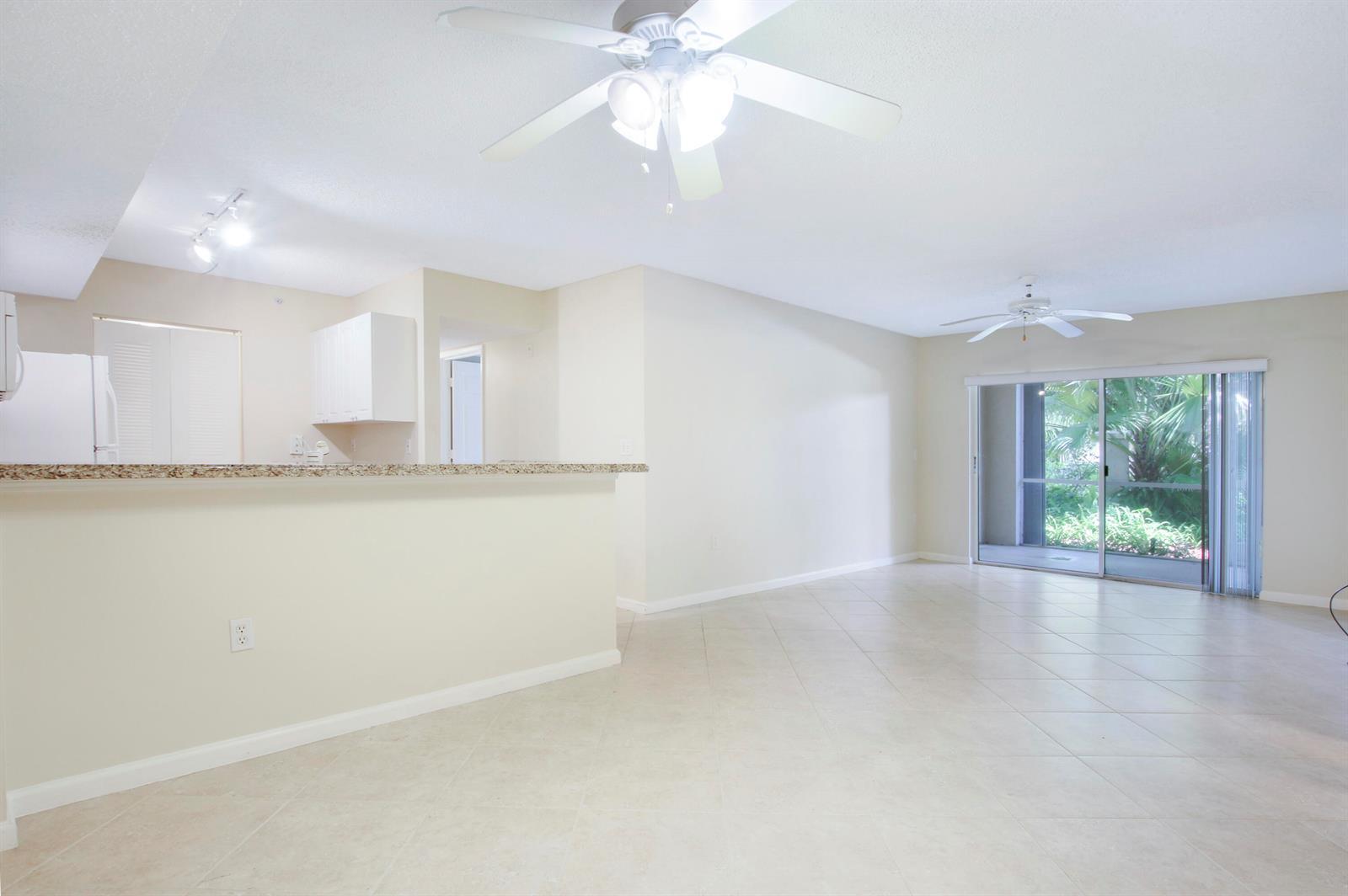 Building Photo - 284 Village Blvd