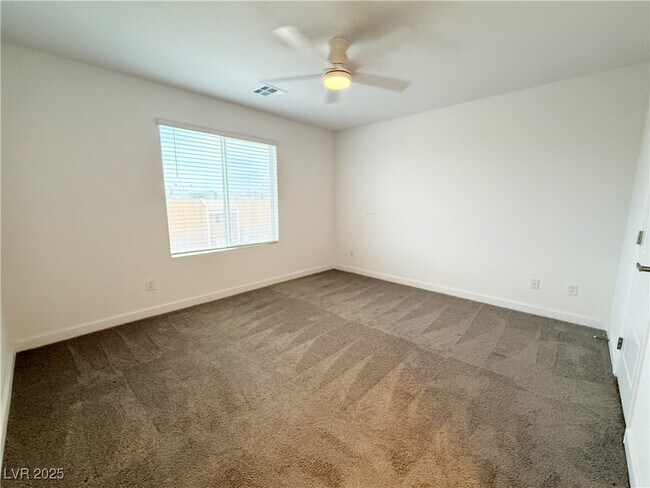 Building Photo - 4270 Lemay St