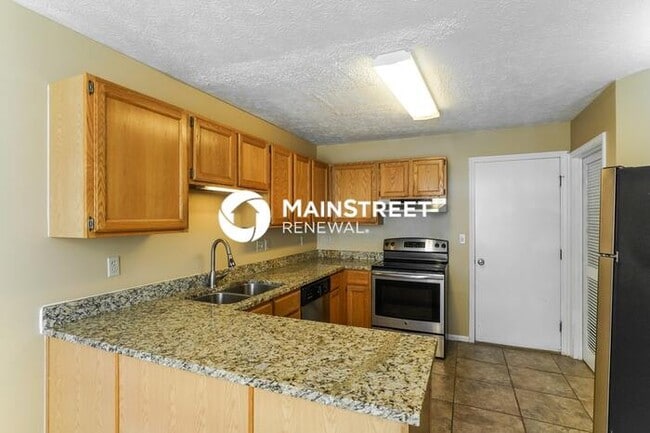 Building Photo - 4005 Chenwood Ln