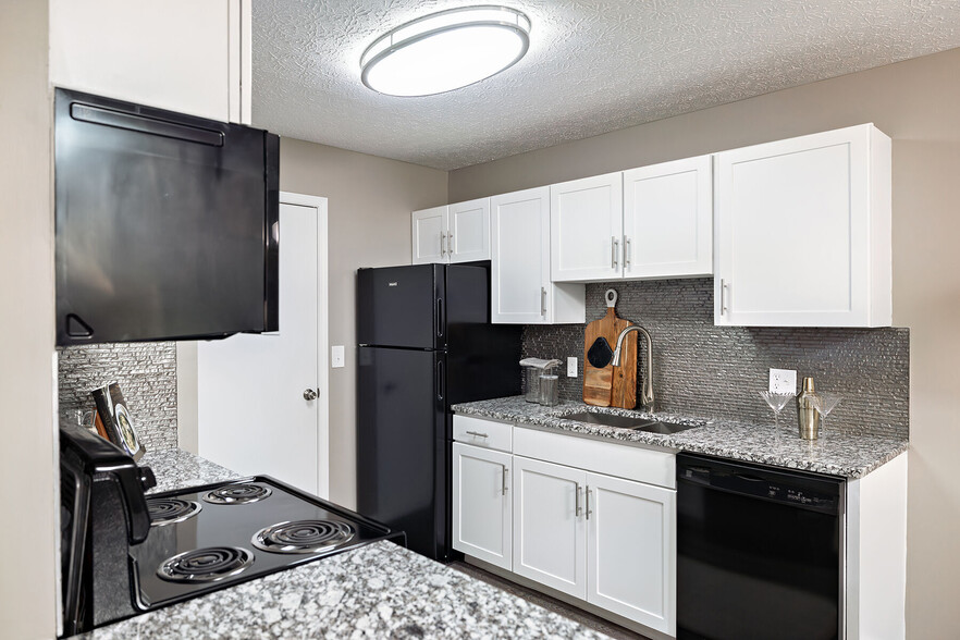 Energy-Efficient, Black Appliances - Jefferson Chase by Cortland