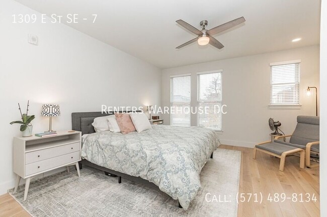 Building Photo - 1309 E St SE