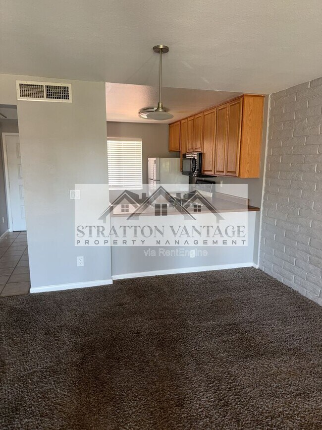 Building Photo - 4354 N 82nd St