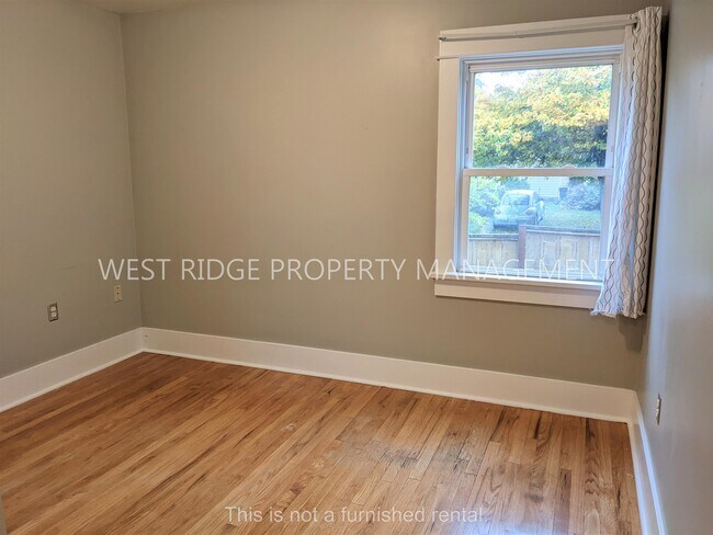 Building Photo - 75 NE Buffalo St