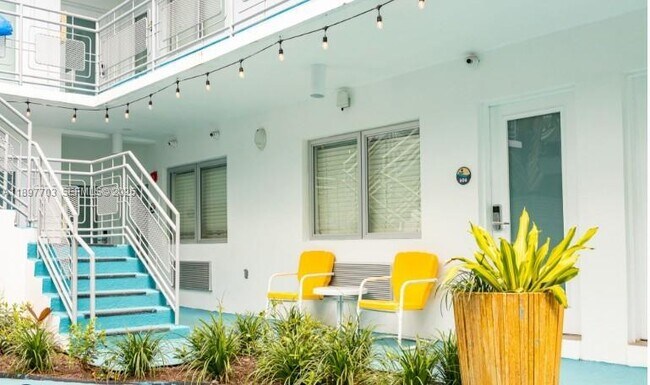 Building Photo - 7710 Harding Ave