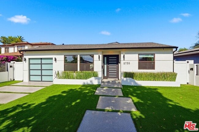 Building Photo - 5735 Saloma Ave
