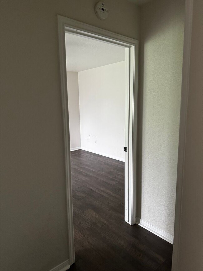 Building Photo - 3 Bdrm 2 Bath in Copperas Cove