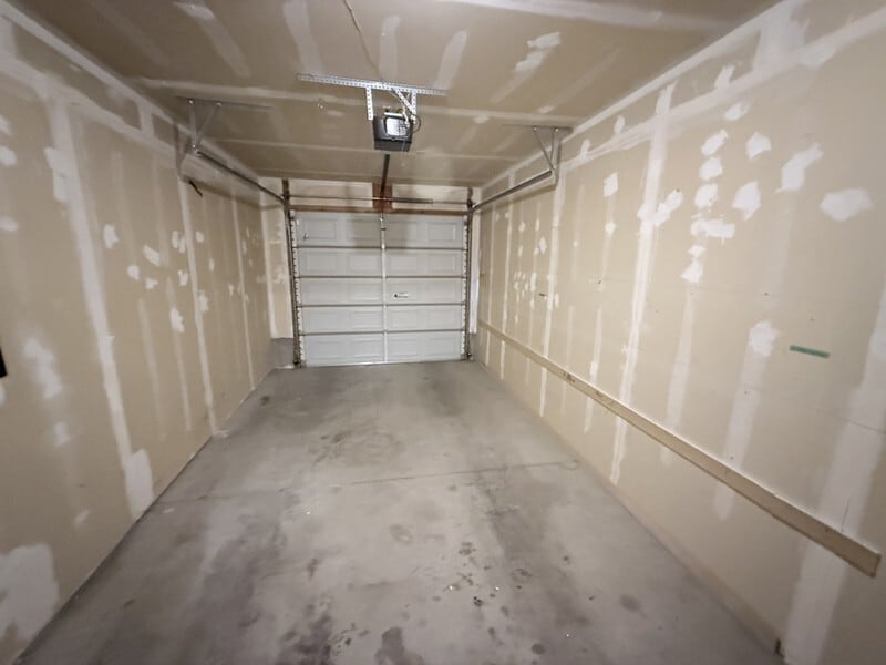 Building Photo - 4799 Topcrest Dr