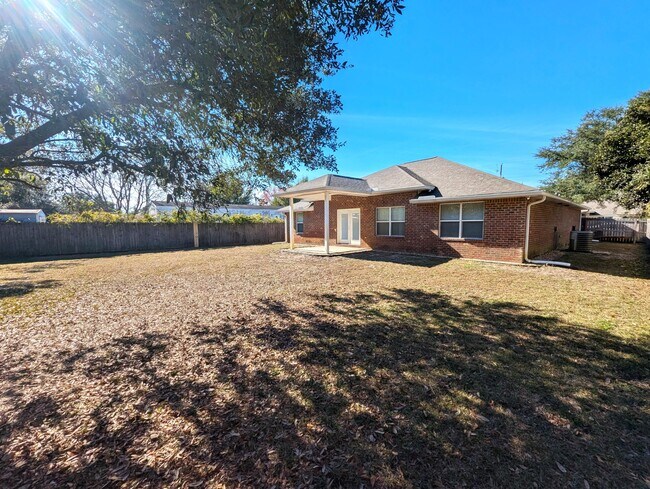 Building Photo - 2216 Chapparel St