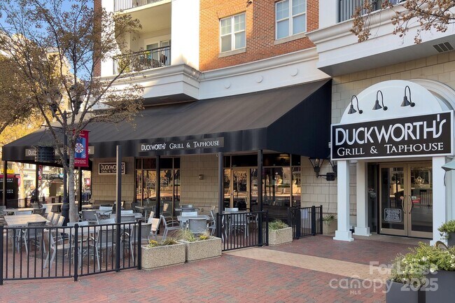 Building Photo - 4625 Piedmont Row Dr