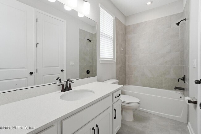 Building Photo - 3483 Headland Way
