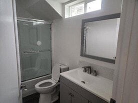 Building Photo - 1230 Leland Way