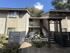 Building Photo - Spacious: 2 Bedroom in Germantown!