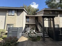 Building Photo - Spacious: 2 Bedroom in Germantown!