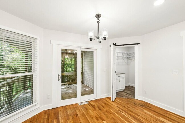 Building Photo - 2799 Brookcliff Landing NE