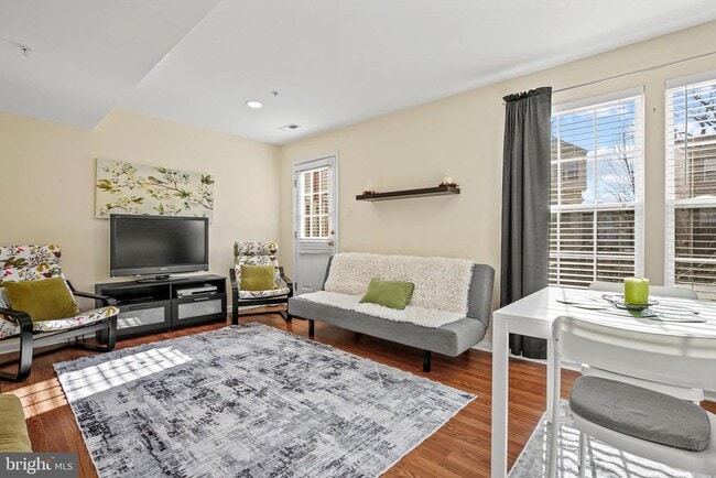 Building Photo - 13011 Vaden Terrace