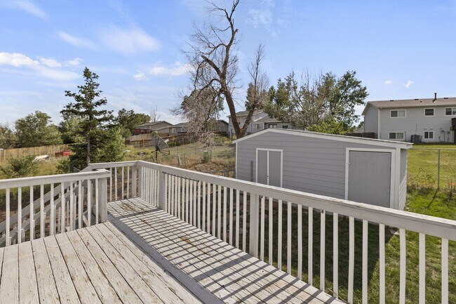 Building Photo - 4319 Millburn S