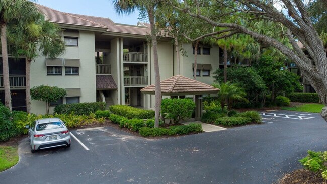 Building Photo - 3631 Wild Pines Dr