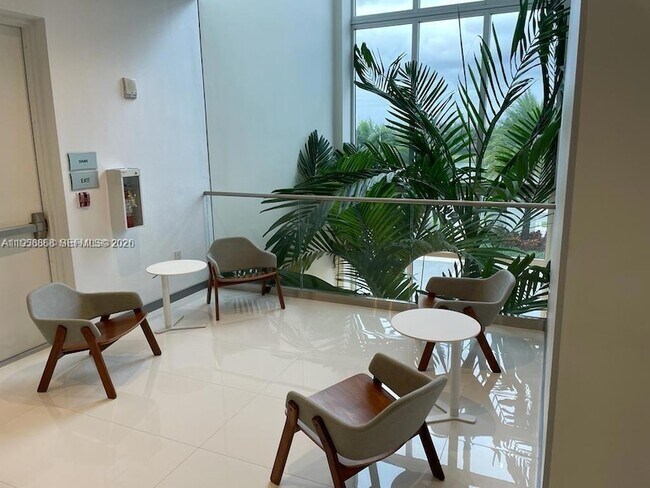 Building Photo - 6453 NW 102nd Path