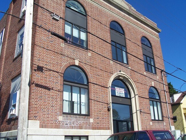 Building Photo - Lafayette Park Condominiums