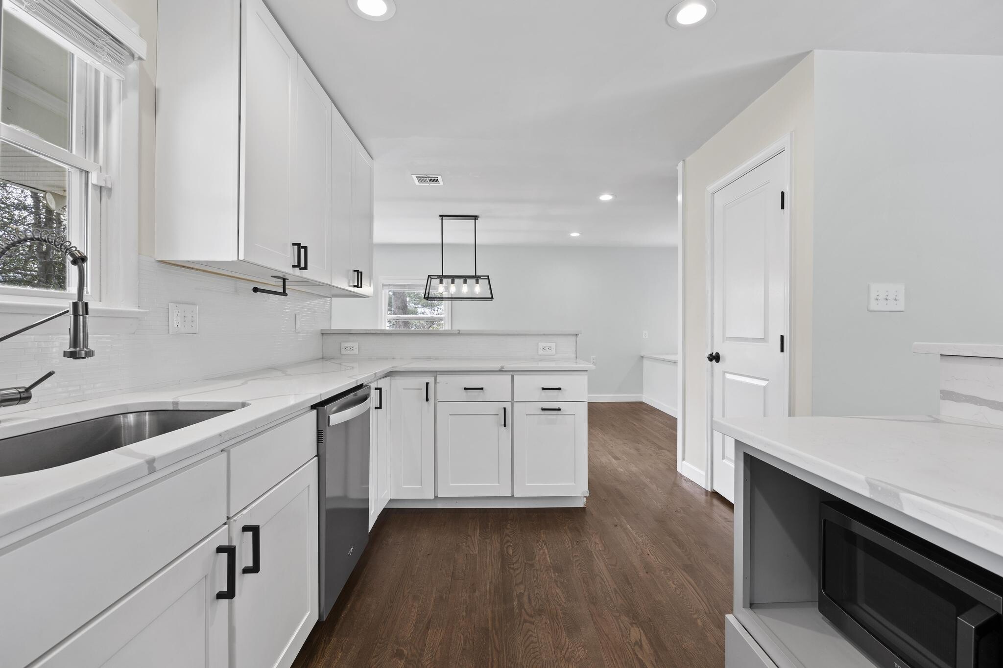 Building Photo - 8312 Savage Guilford Rd