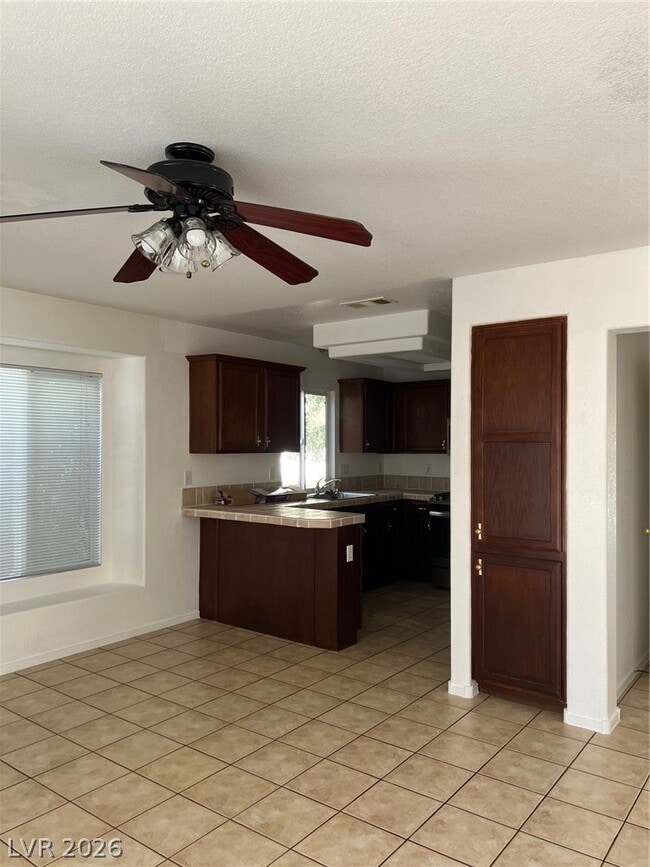 Building Photo - 7575 Aurora Glow St