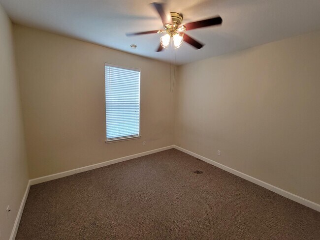 Building Photo - 4247 Raleigh Way