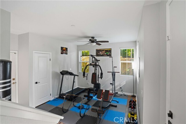 Building Photo - 609 Savi Dr