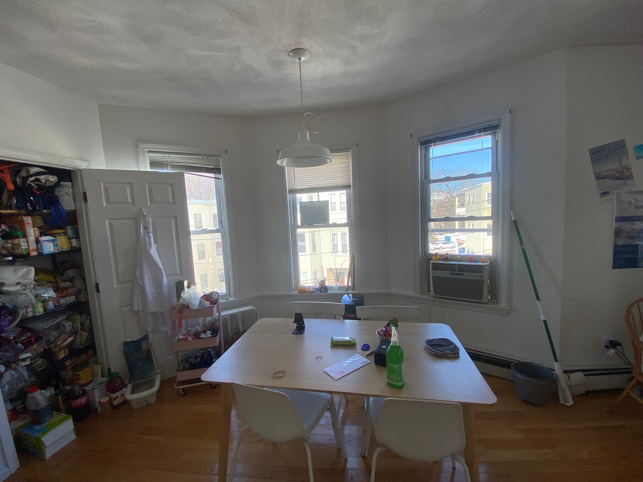 Building Photo - 58 Mansfield St