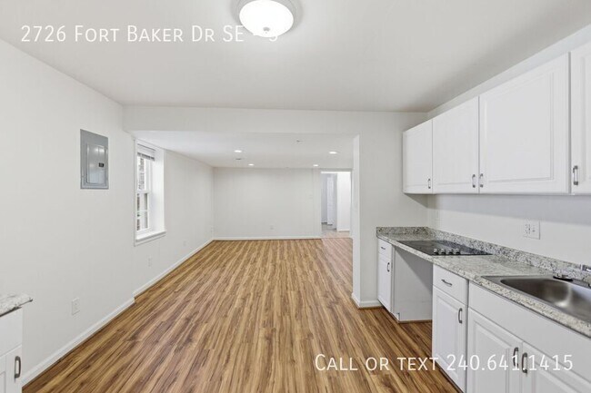 Building Photo - 2726 Fort Baker Dr SE