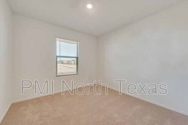 Building Photo - 1524 Clairborne Ct