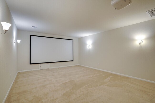 Building Photo - 16005 Axehandle Trl