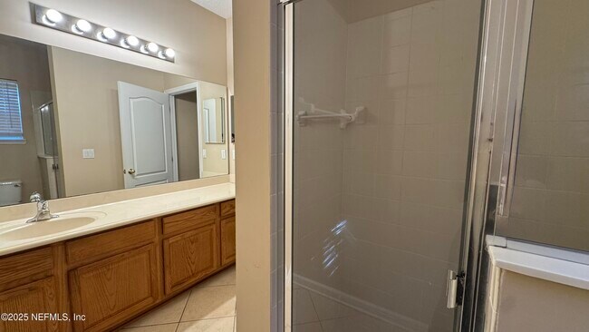 Building Photo - 614 Loire Ct