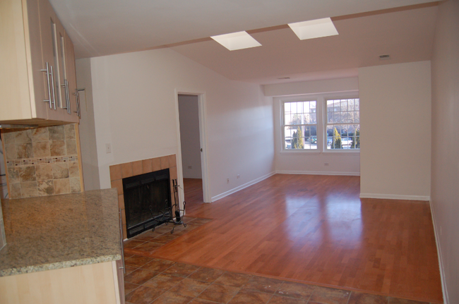 Building Photo - 1366 E Wyndham Cir