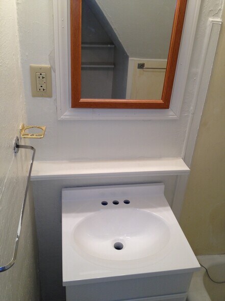 Building Photo - 3916 Coleman St