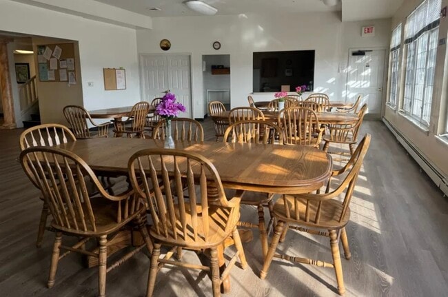 Building Photo - 4321 Country Village Ln